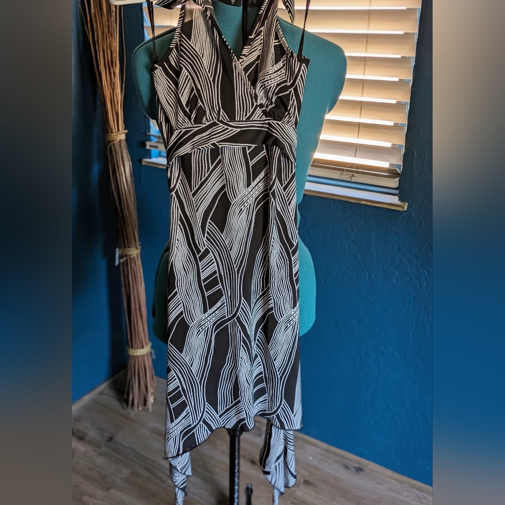 Slinky sexy print halter dress, small
